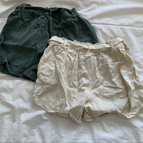 Paper bag Shorts by Aerie - Picture 2 of 4